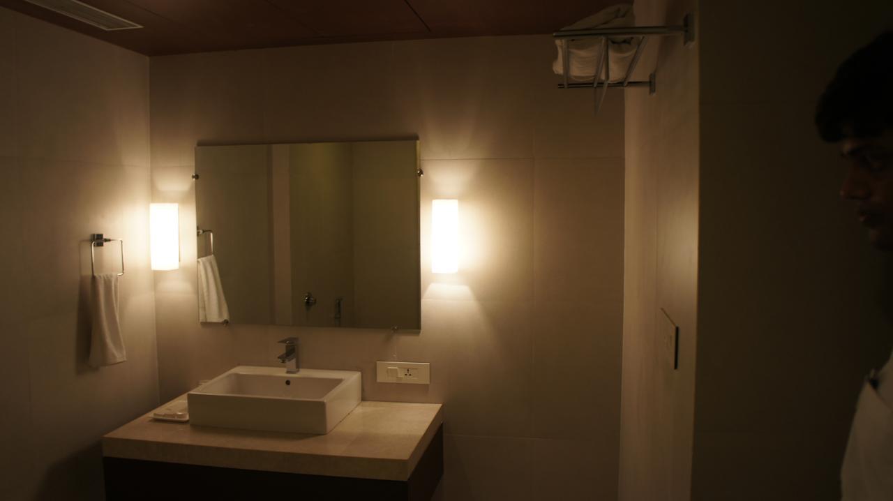 Hotel Ashish International Bhilai Εξωτερικό φωτογραφία